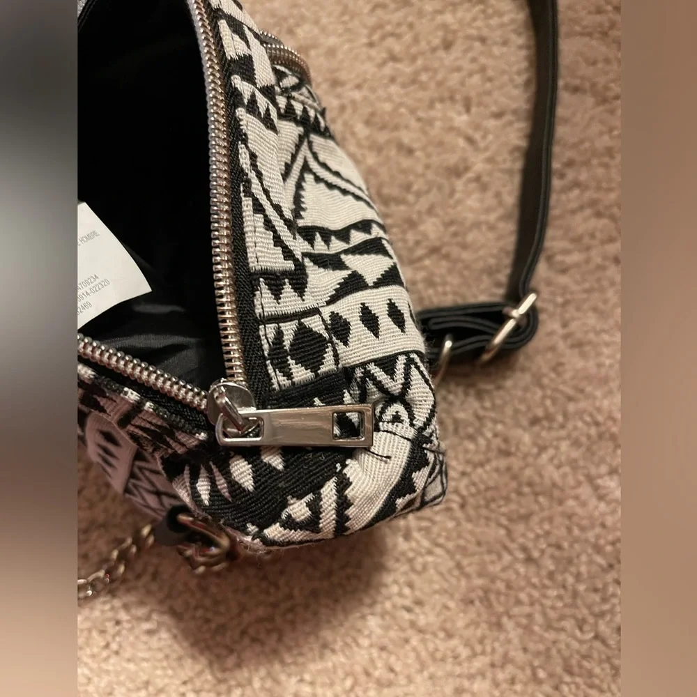 Aztec Mini Backpack - Picture 9 of 12